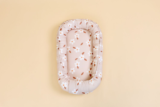 Vauvan unipesä - Jasmin - 1