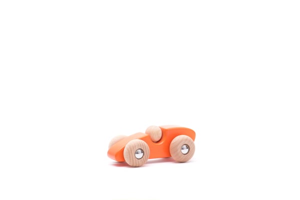Pequeno Carro Laranja