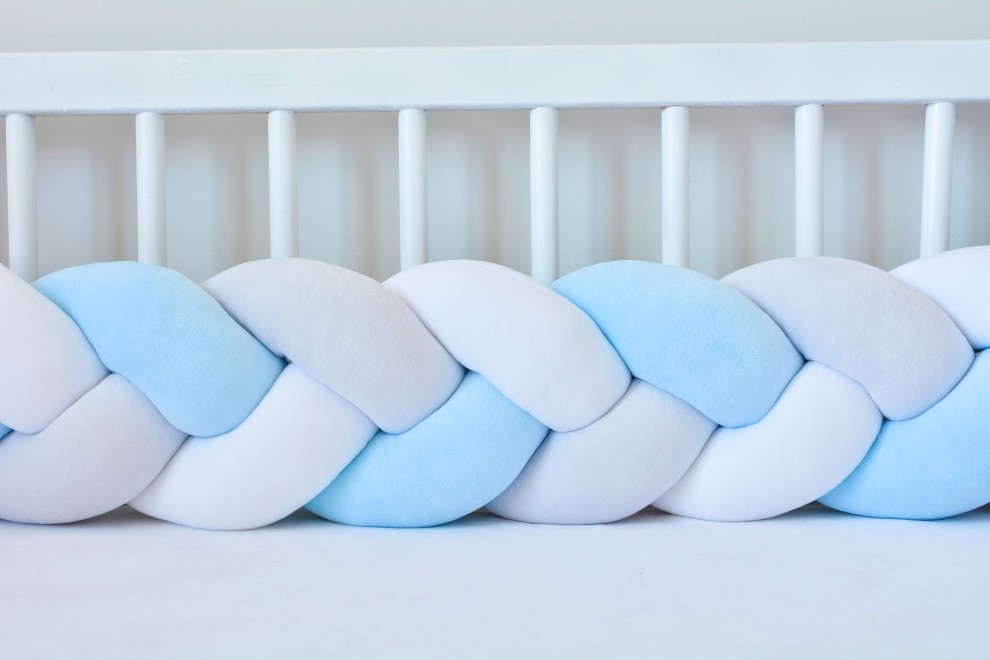 Light Grey and Blue Bed Bumper - 3 Ropes