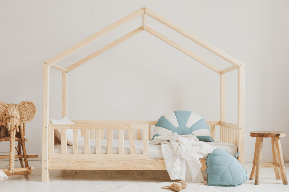 House Bed DB 90x140cm House Bed DB 90x140cm