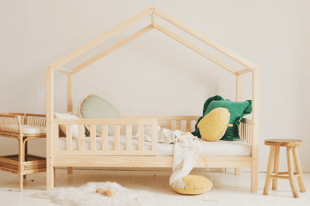 House Bed DB 90x140cm House Bed DB 90x140cm