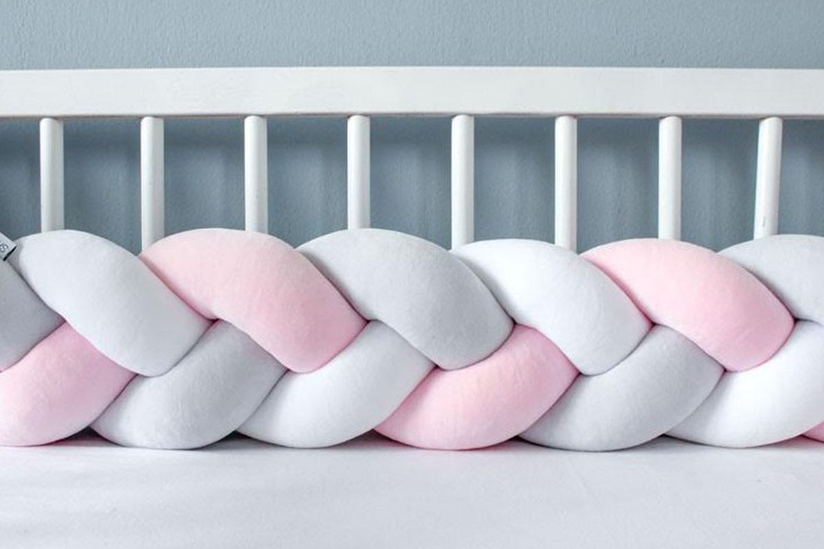 Light Grey and Pink Bed Bumper - 3 Ropes