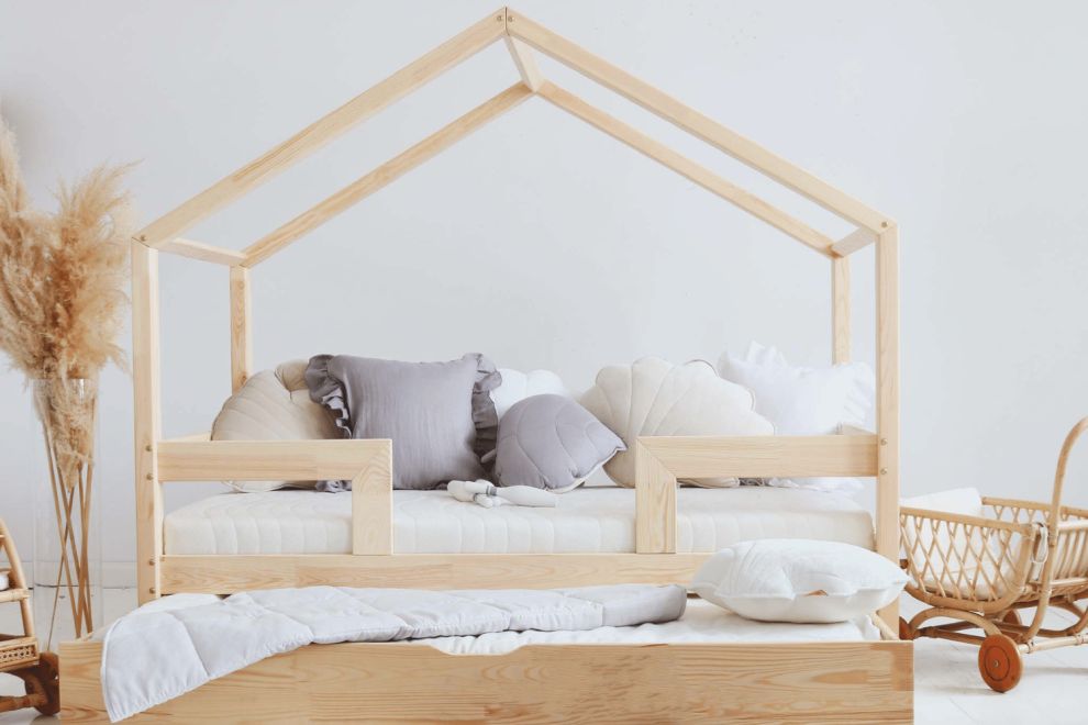 House Bed DMT 90x160cm