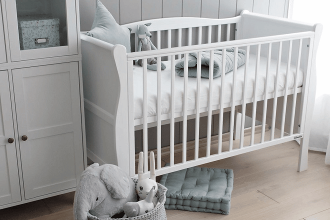Stella  Cot Evolving Bed White 70x140cm