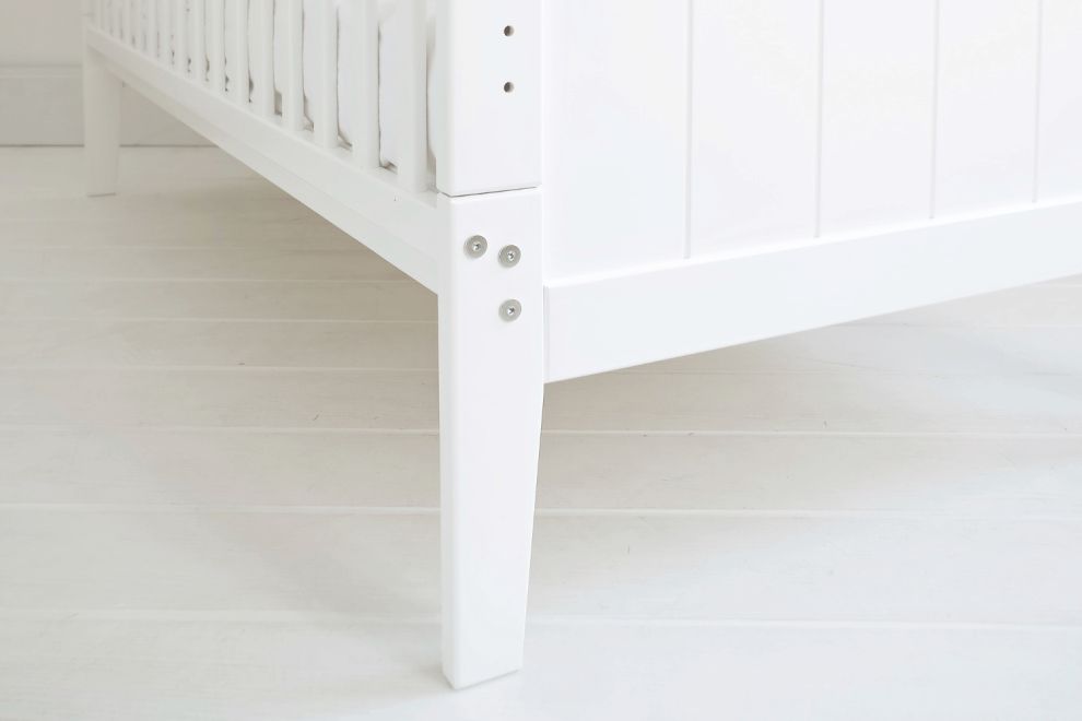 Hampton Cot Evolving Bed White 70x140cm