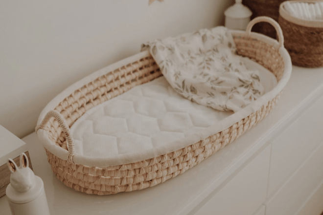 Changing Basket with Mattress - Natural