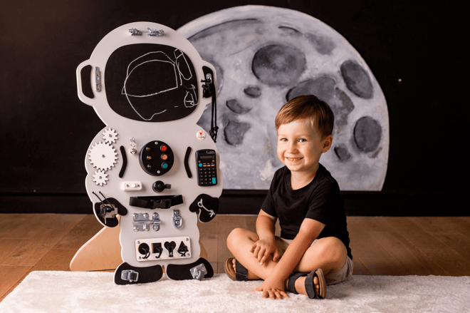 Aktivitní tabule Astronaute Yann
