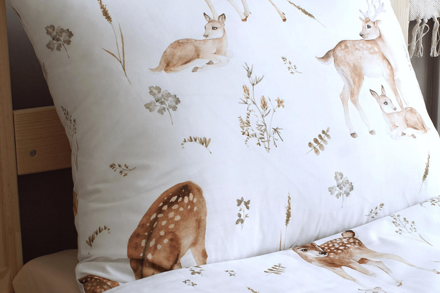 Deer in the Meadow Duvet Set 140x200