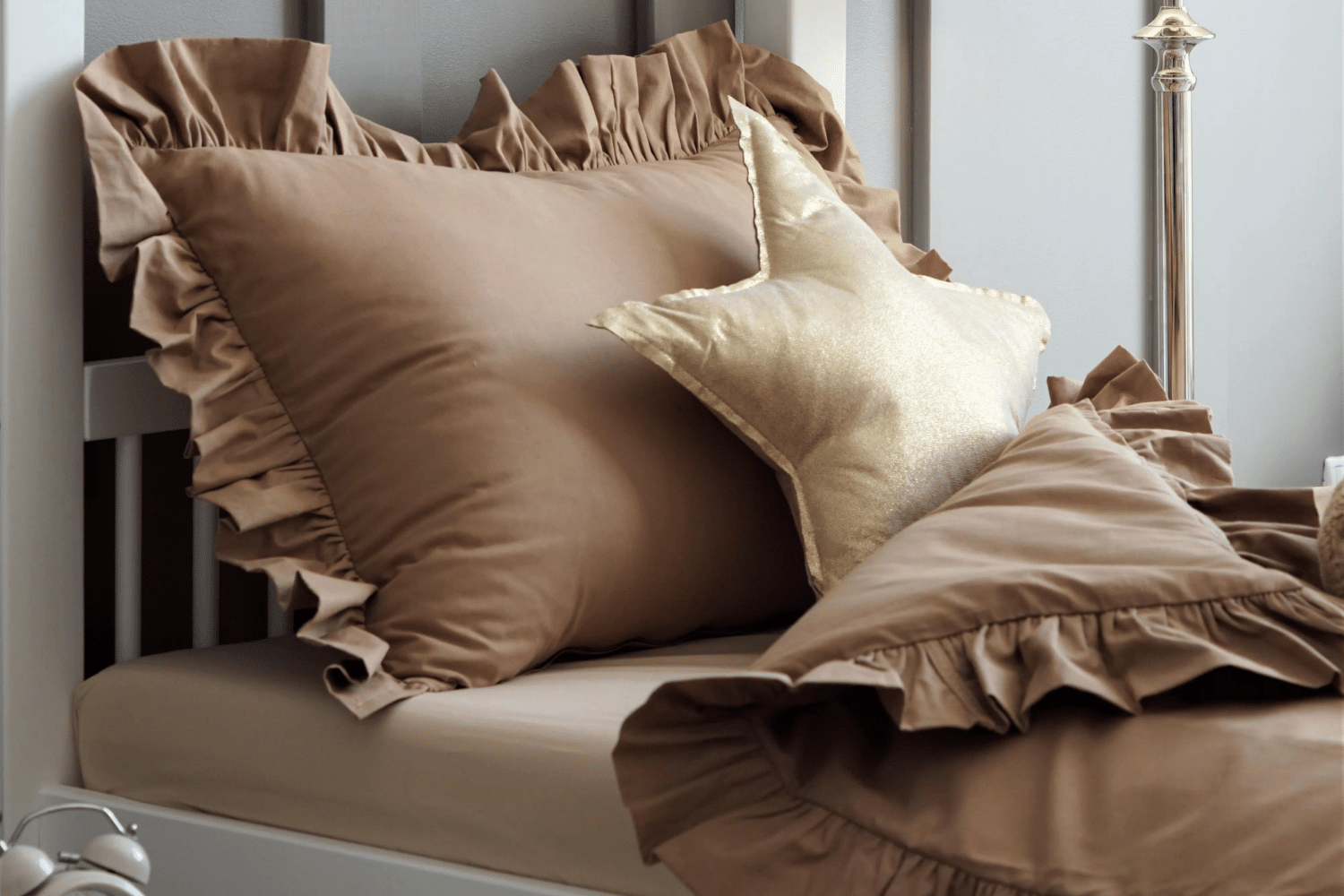 Cinnamon Duvet Set With Ruffles 140x200