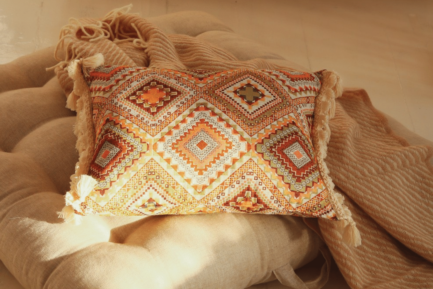 Coussin Tribal Orange