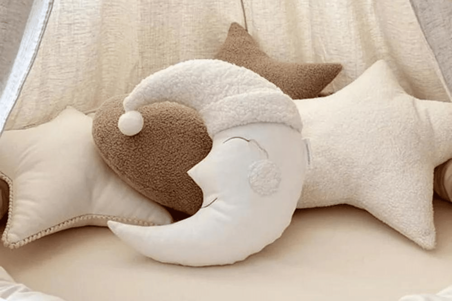 Coussin Sleeping Moon Vanille