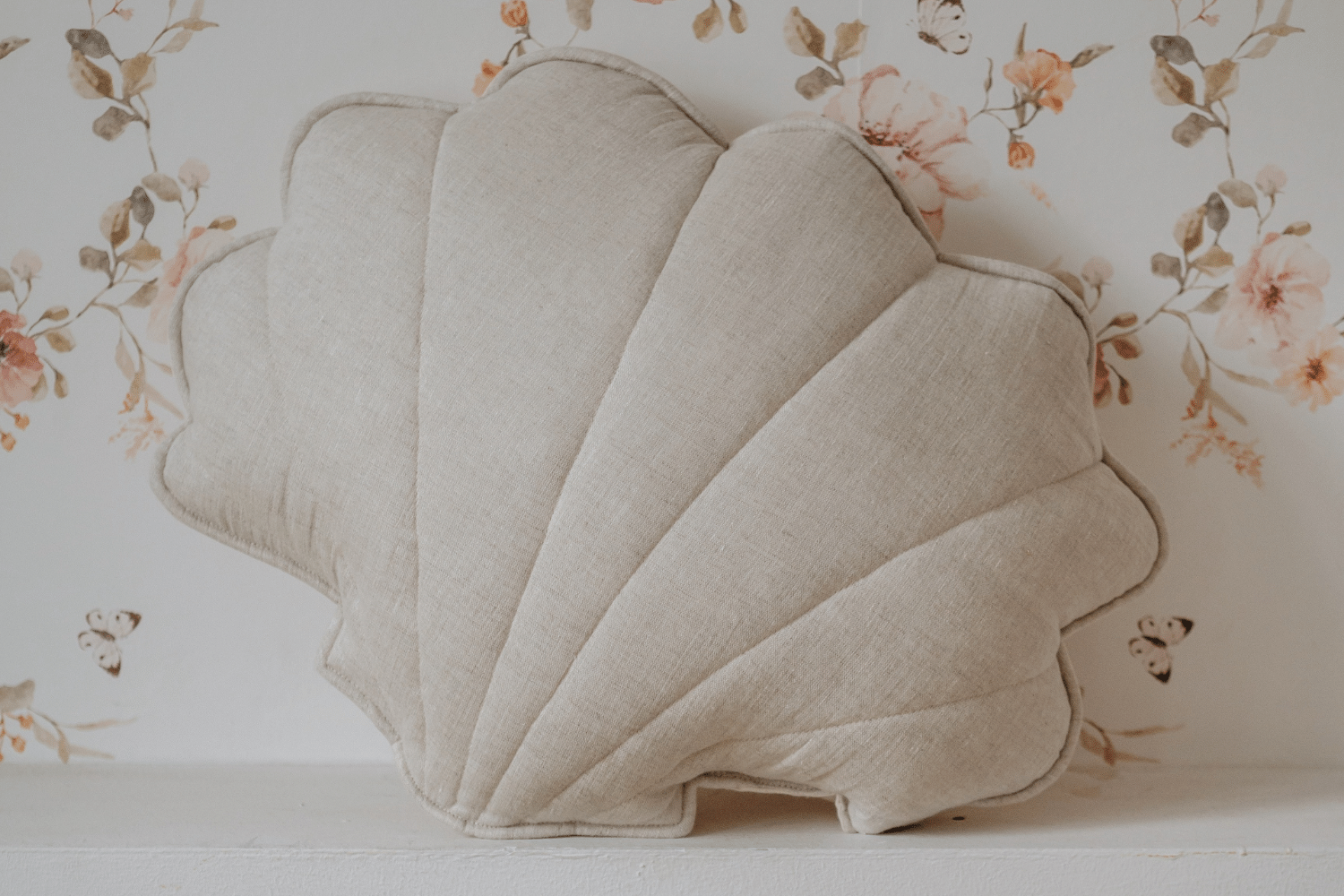 Sand Shell Cushion