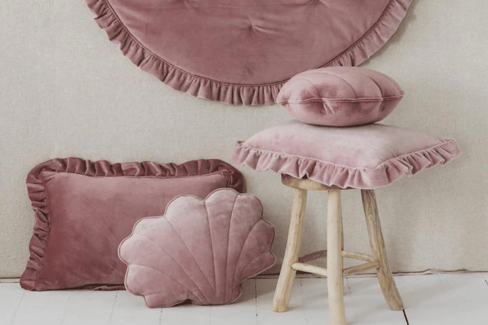 Cojín con Volantes de Soft Terciopelo Rosa Claro Cojín con Volantes de Soft Terciopelo Rosa Claro