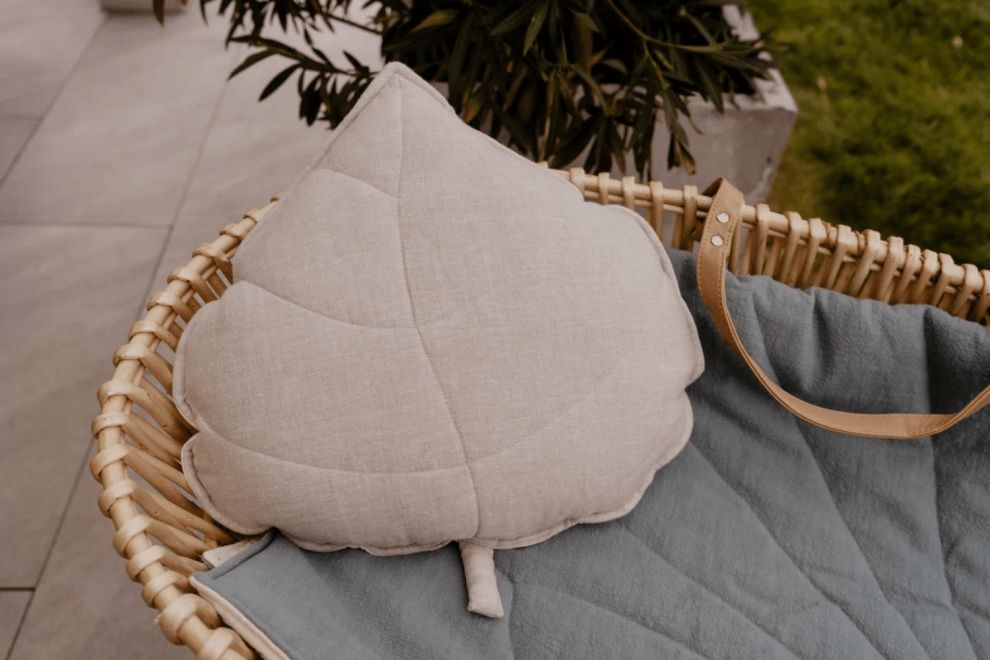 Natural Linen Leaf Cushion