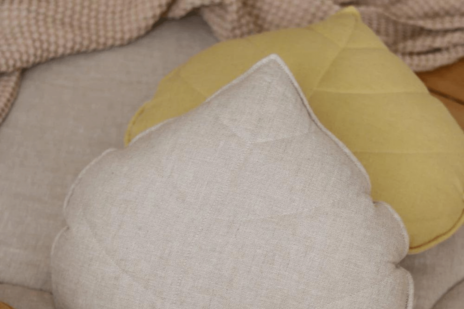 Coussin Feuille en Lin Naturel