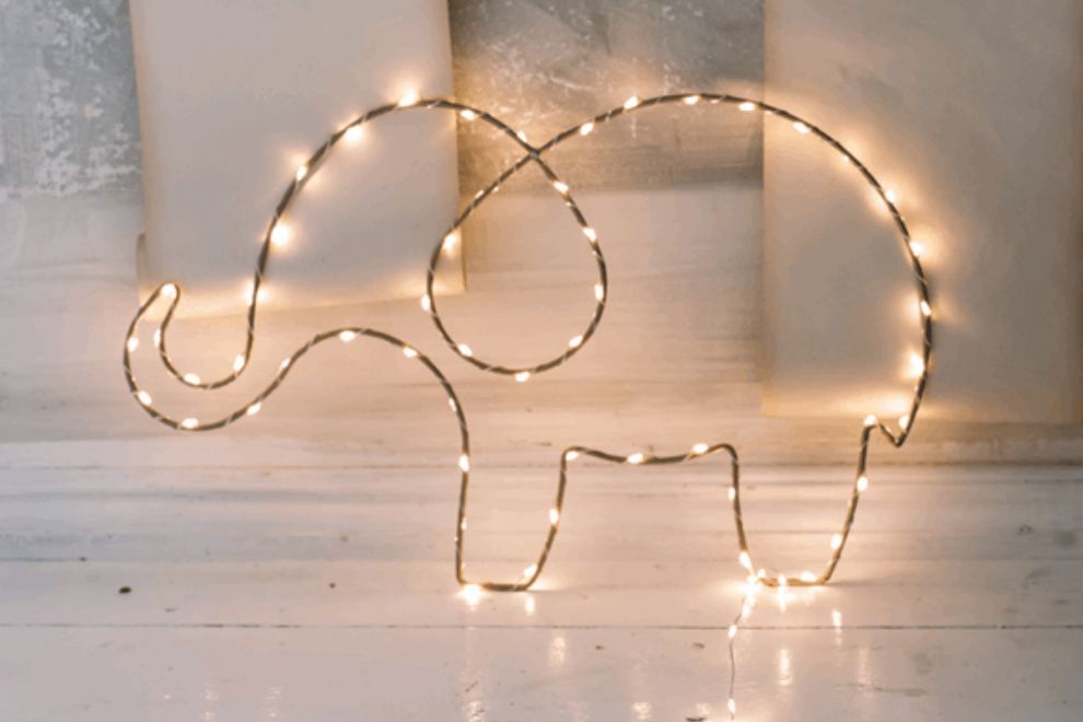 Luz de fio metálico led - elefante