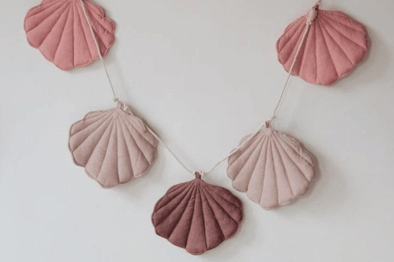 Girlande Muscheln Rosa Leinen