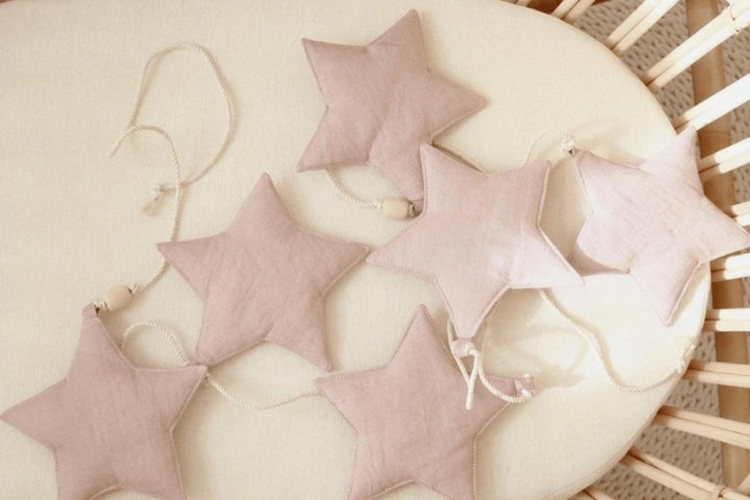 Linen Stars Garland Pink