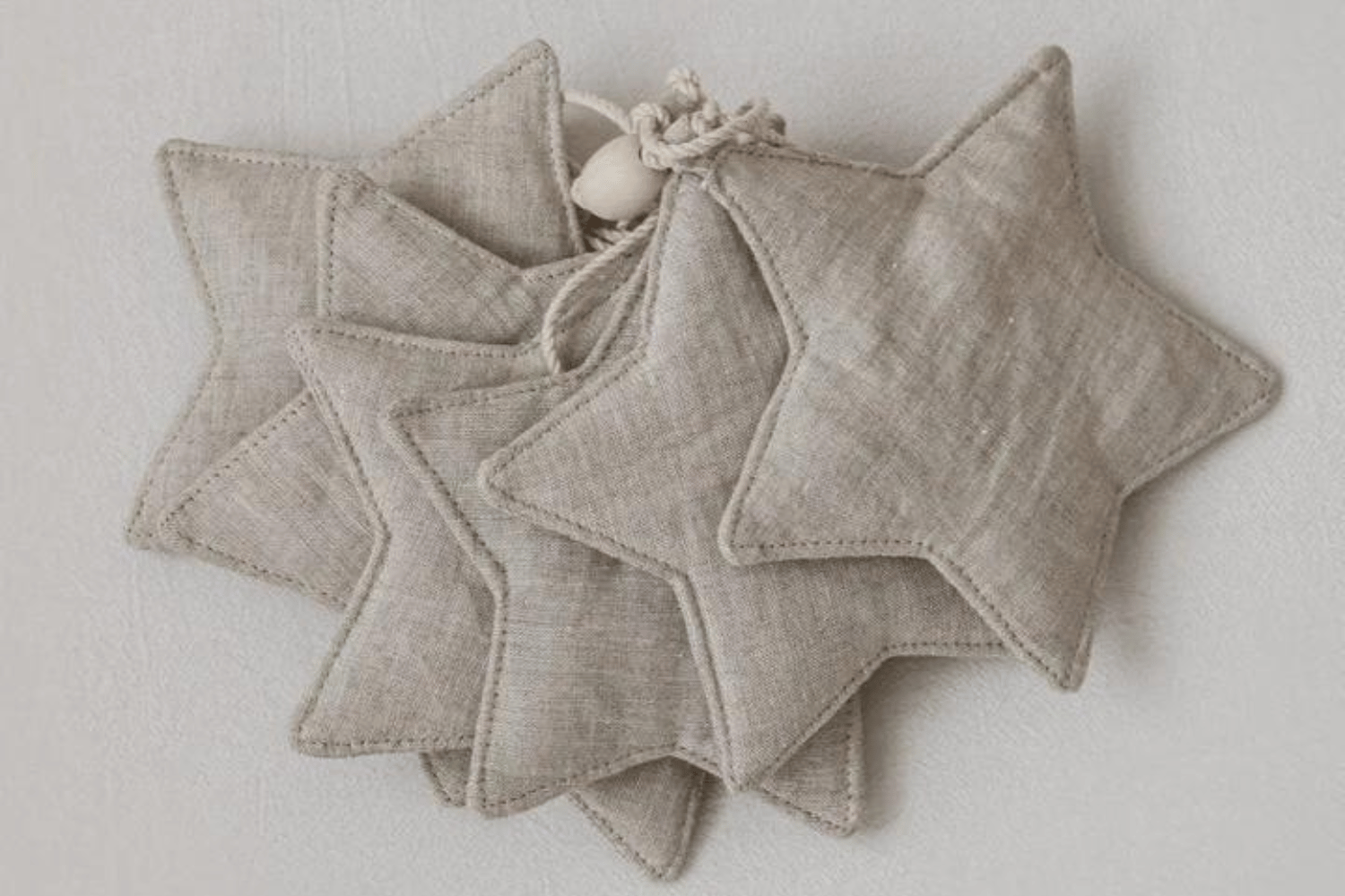 Linen Stars Garland Nature