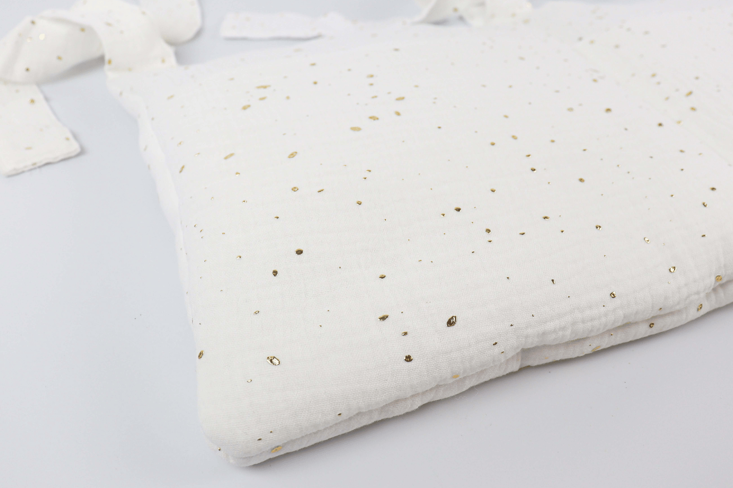 Bed Organiser- White & Gold Dots