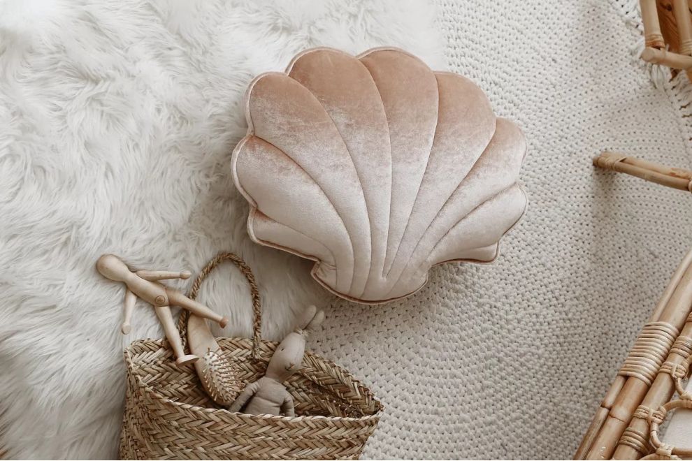 Coussin Coquillage en Velours Beige Pearl