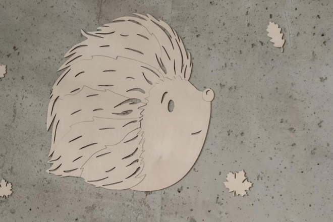 Wanddekoration - Igel aus Holz 