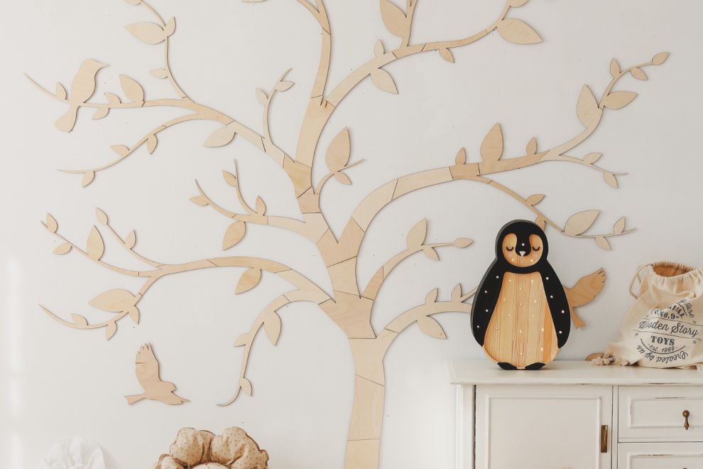 Décoration murale en bois et métal walnut (arbre et oiseaux en vol)
