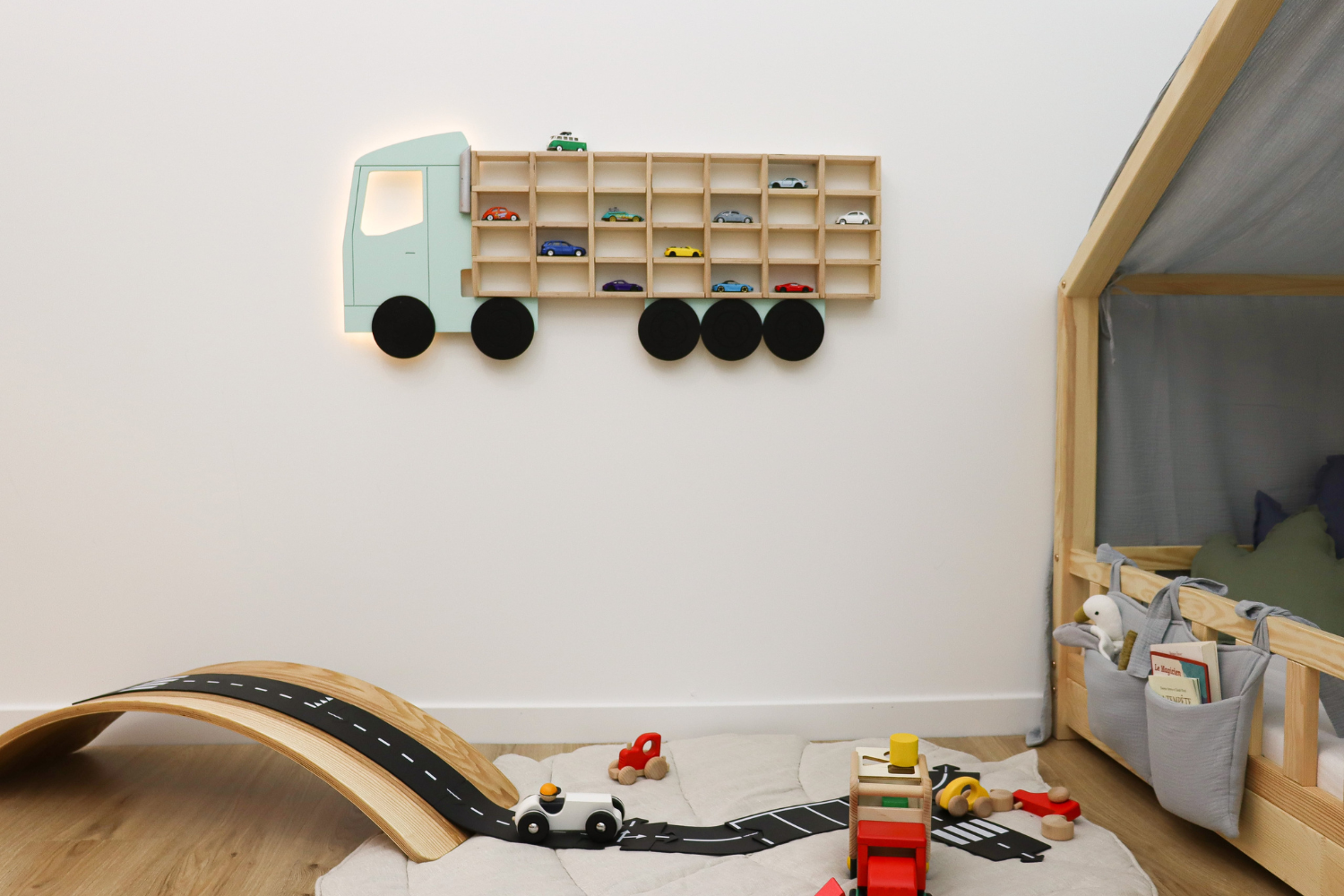 Luminous Truck Shelf Wood