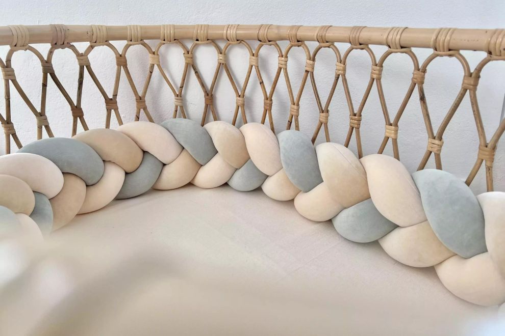 Sage Green, Almond and Beige Bed Bumper - 3 Ropes