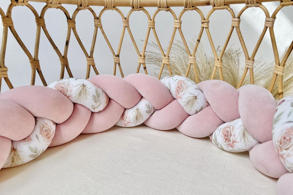 Powder Pink Boho Flowers Bed Bumper - 3 Ropes