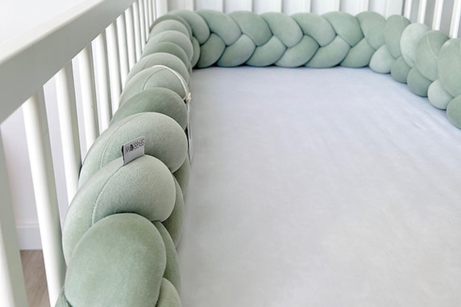 Sage Green Bed Bumper - 3 Ropes