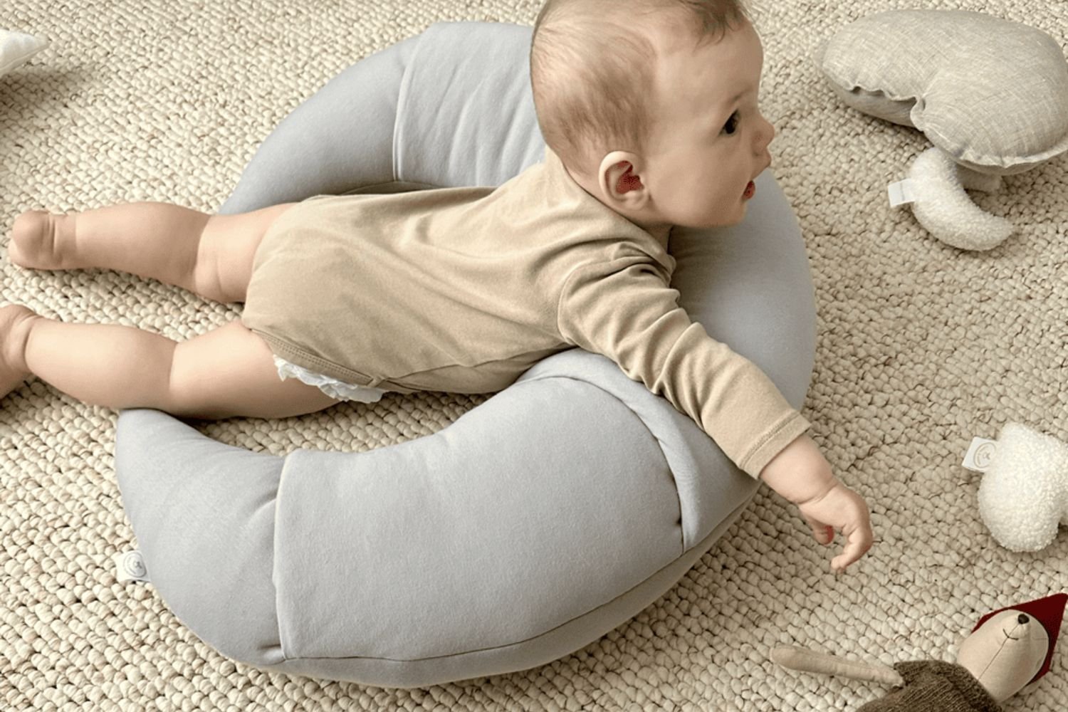 Croissant Nursing Pillow - Grey