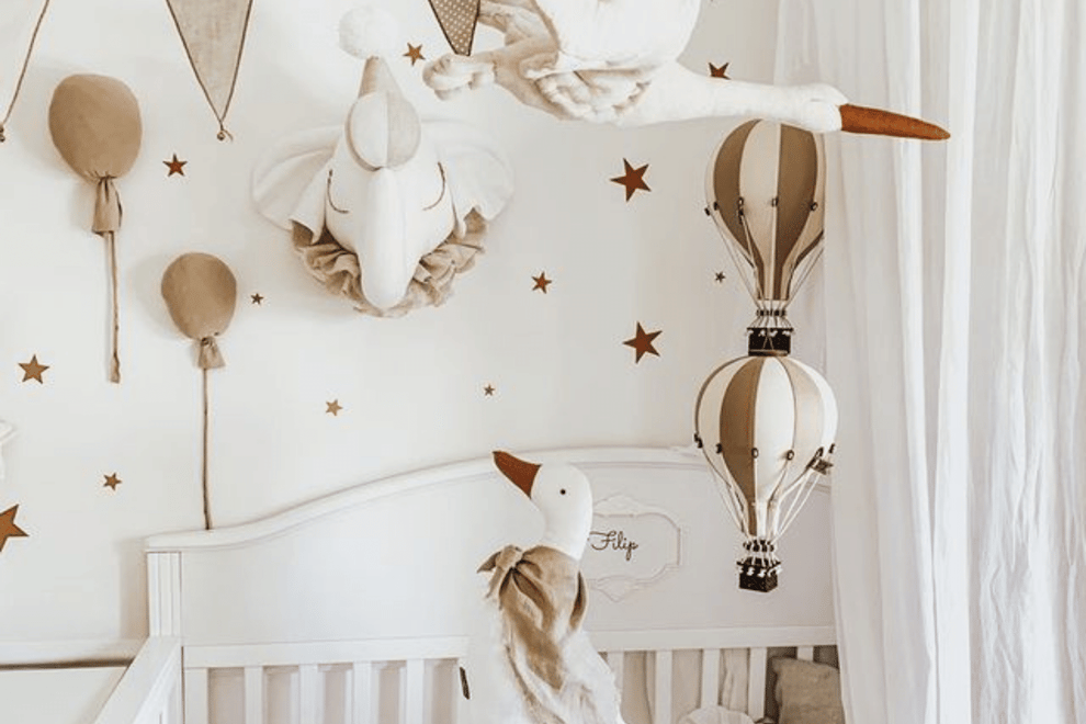 Beige & White Hot Air Balloon