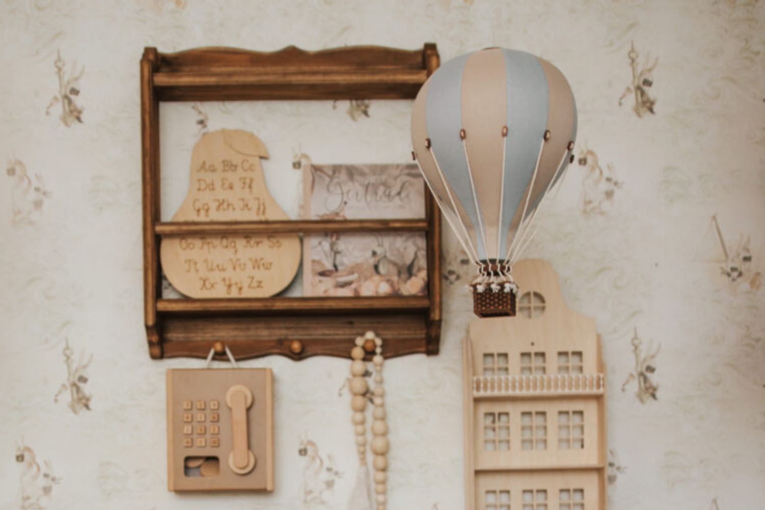 Baby Blue & Beige Hot Air Balloon