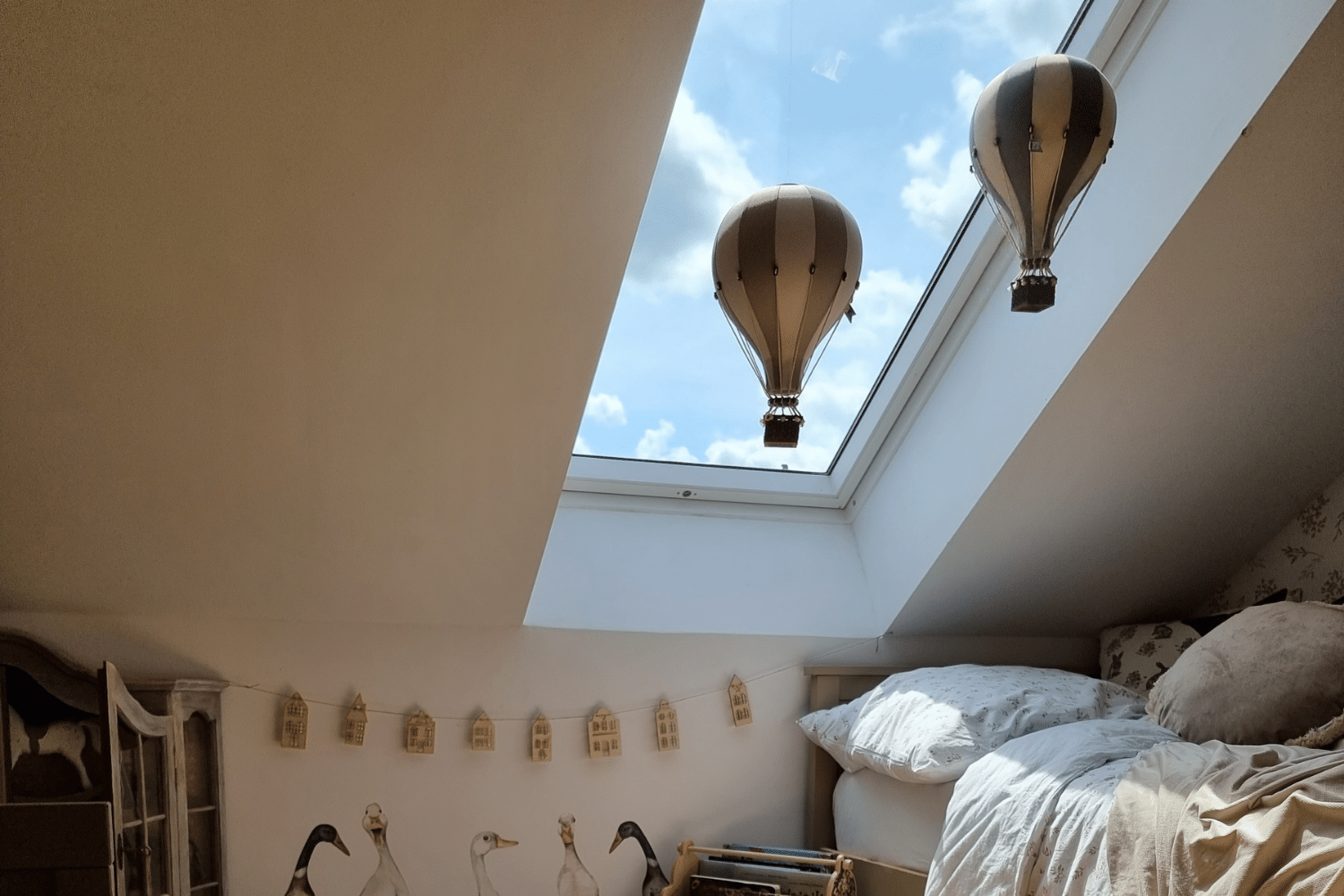 Light Grey Hot Air Balloon