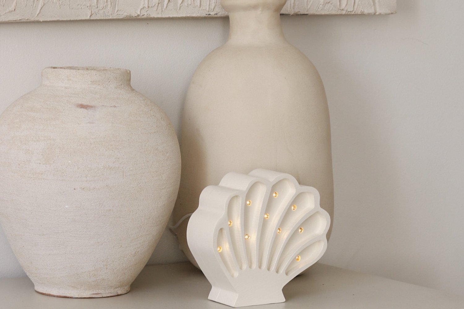 Little Lights Seashell Pearl White Lamp