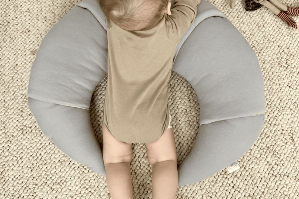 Croissant Nursing Pillow - Grey