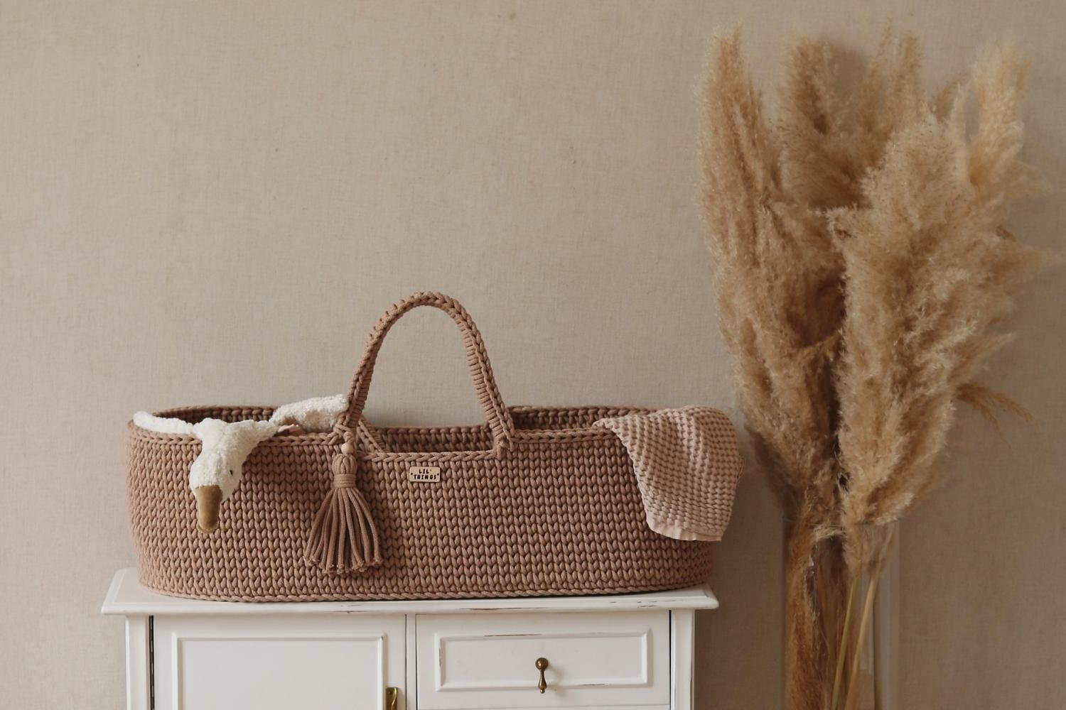 Crochet Moses Basket with Rocking Stand - Mocha