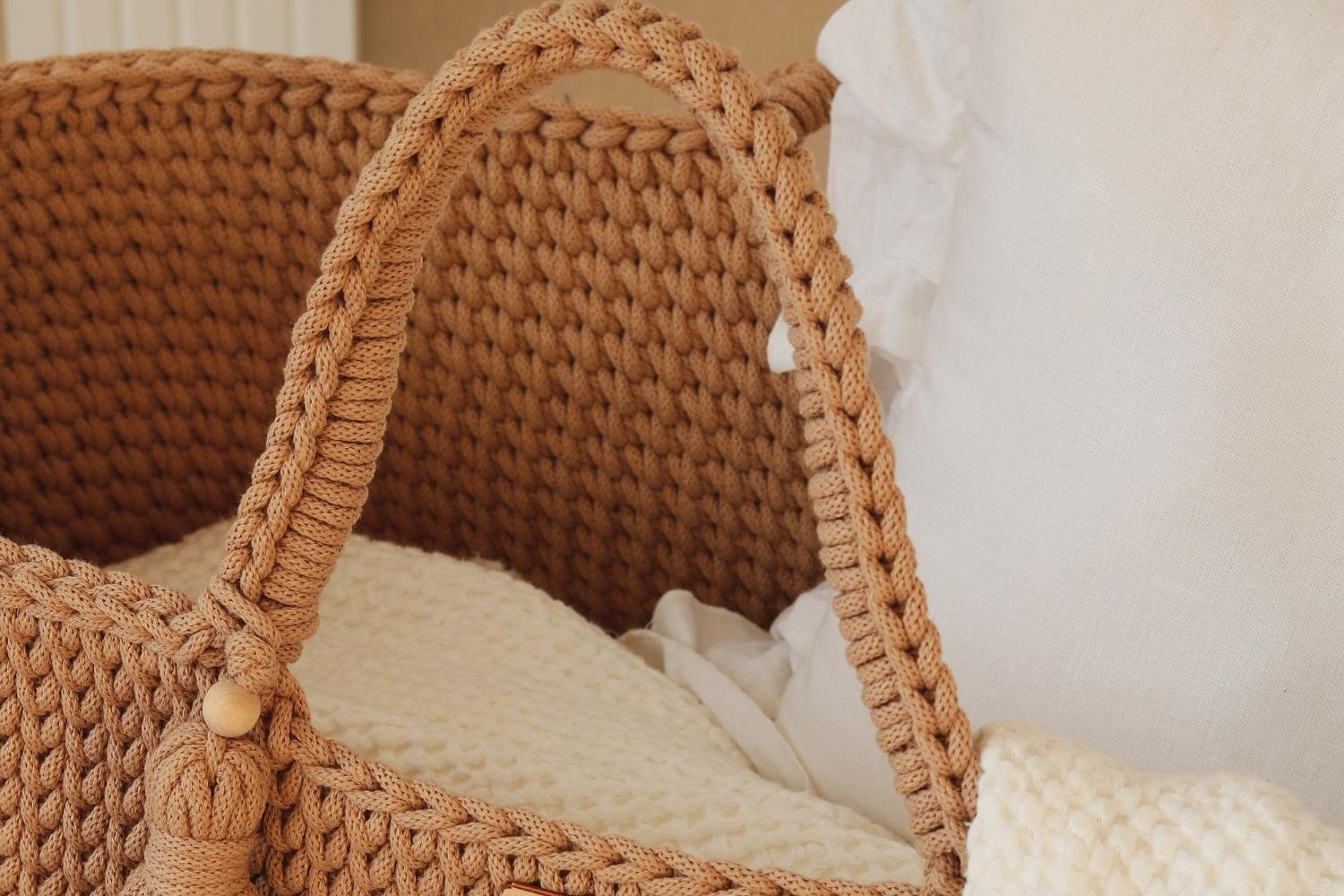 Crochet Moses Basket with Rocking Stand - Mocha