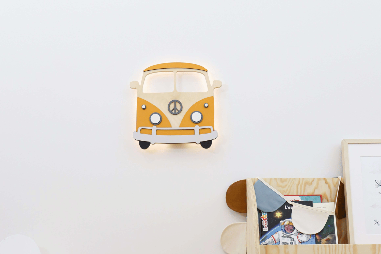 Van Lamp