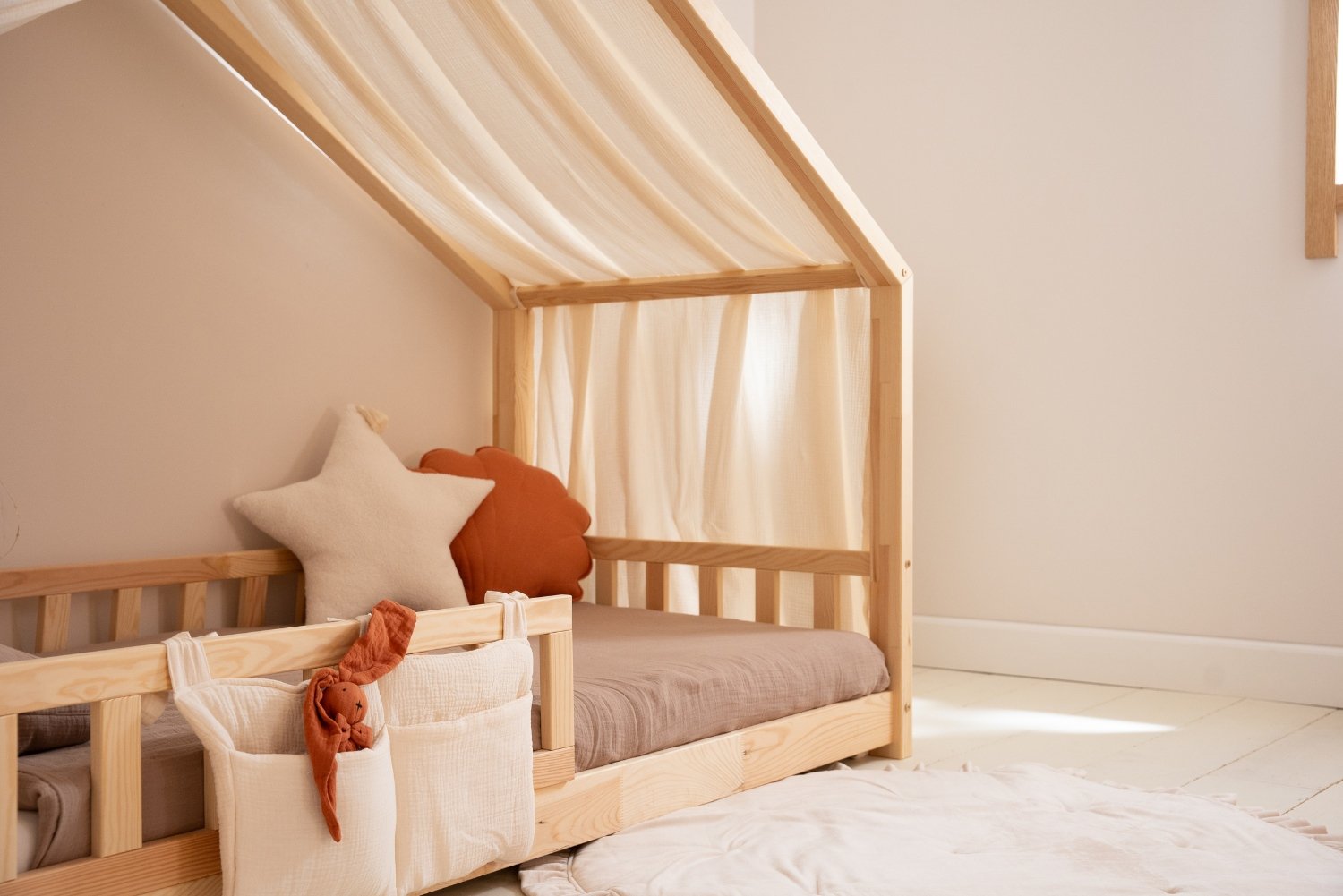 Bed Canopy - Vanilla - Model DK