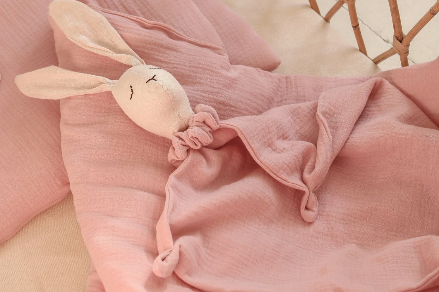 Doudou Lapin - Framboises