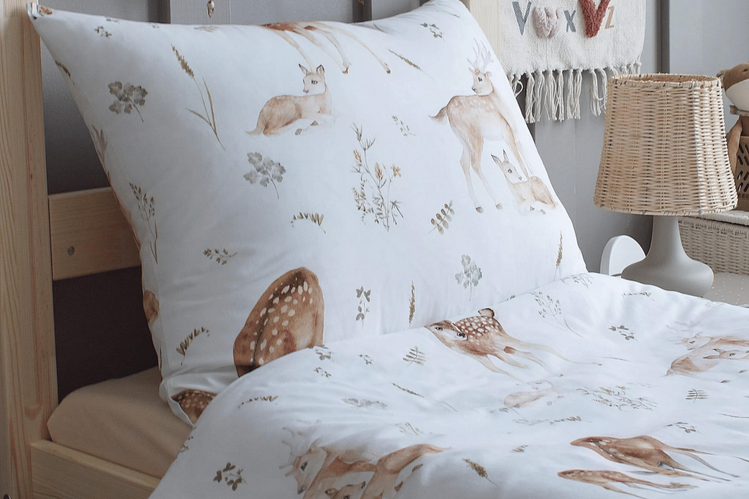 Deer in the Meadow Duvet Set 140x200