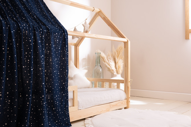 Plachta na Postel Cabane Námořnická Modrá se Stříbrnými Hvězdami – Model K