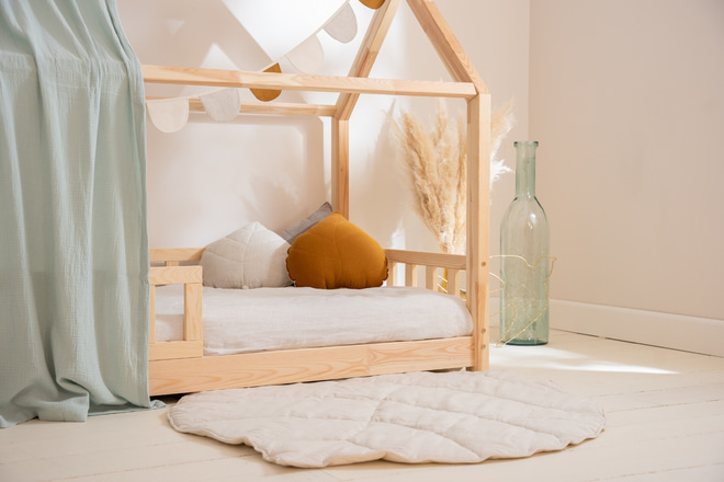 Plachta pro domečkovou postel Mentolová – Model K