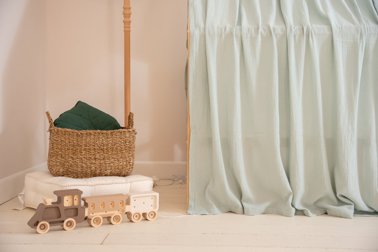 Bed Canopy - Mint - Model K