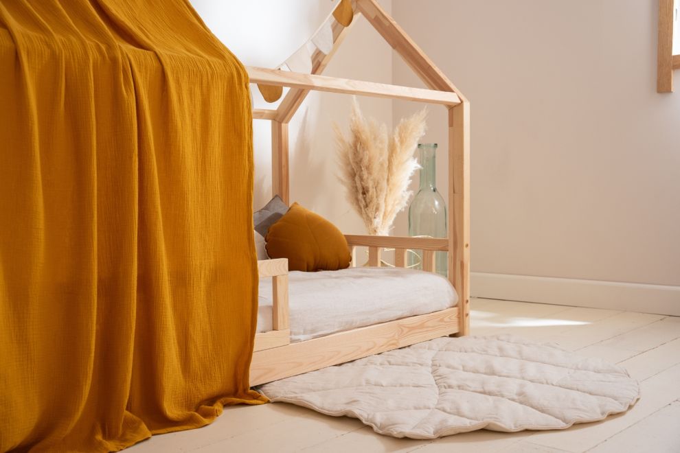 Véu de cama casinha Mostarda - Modelo K