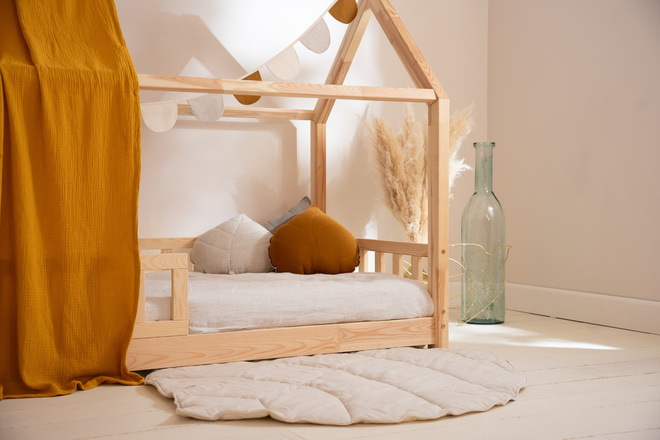 Plachta pro domečkovou postel Hořčičná – Model K