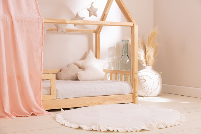 Plachta pro domečkovou postel Růžová – Model K