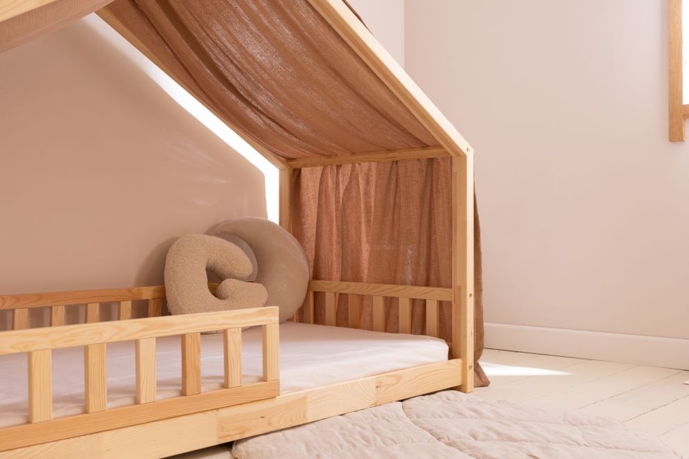 Véu de cama casinha Camel com pontos dourados - Modelo DK